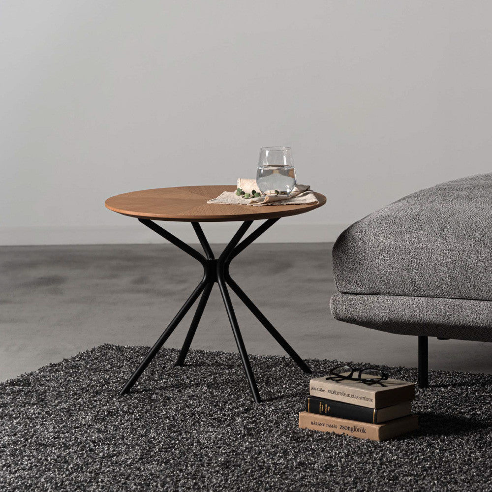 ラウンドサイドテーブル