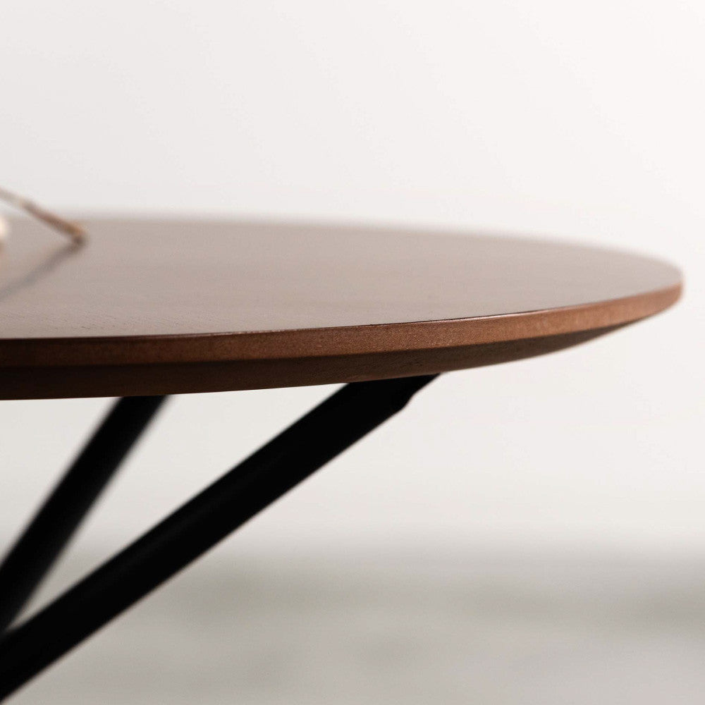 ラウンドサイドテーブル