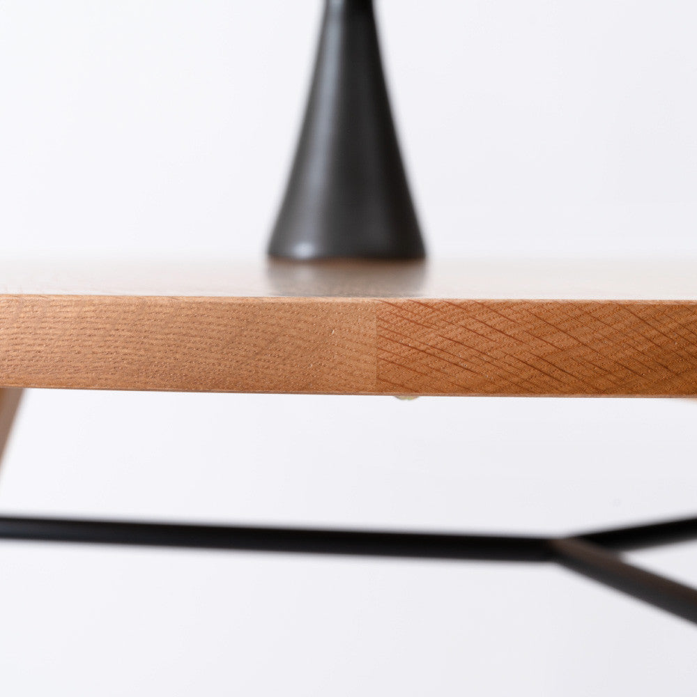 円形ダイニングテーブル バルジ