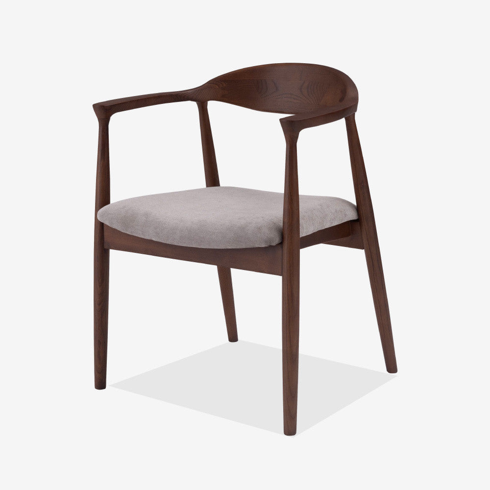 肘掛け付き北欧ダイニングチェア