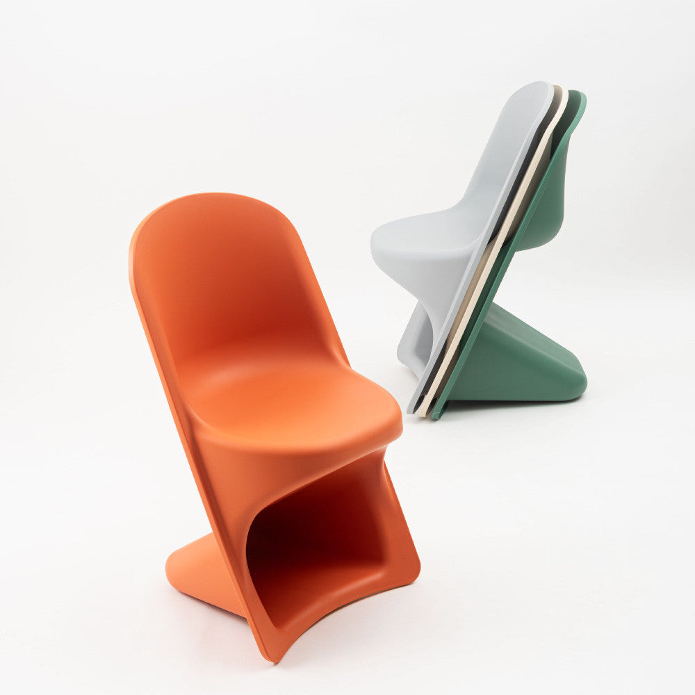 スタッキングチェア