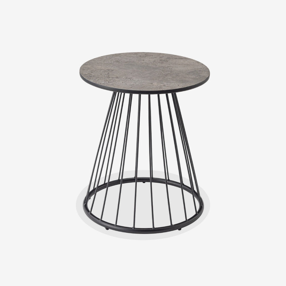 ラウンドテーブル