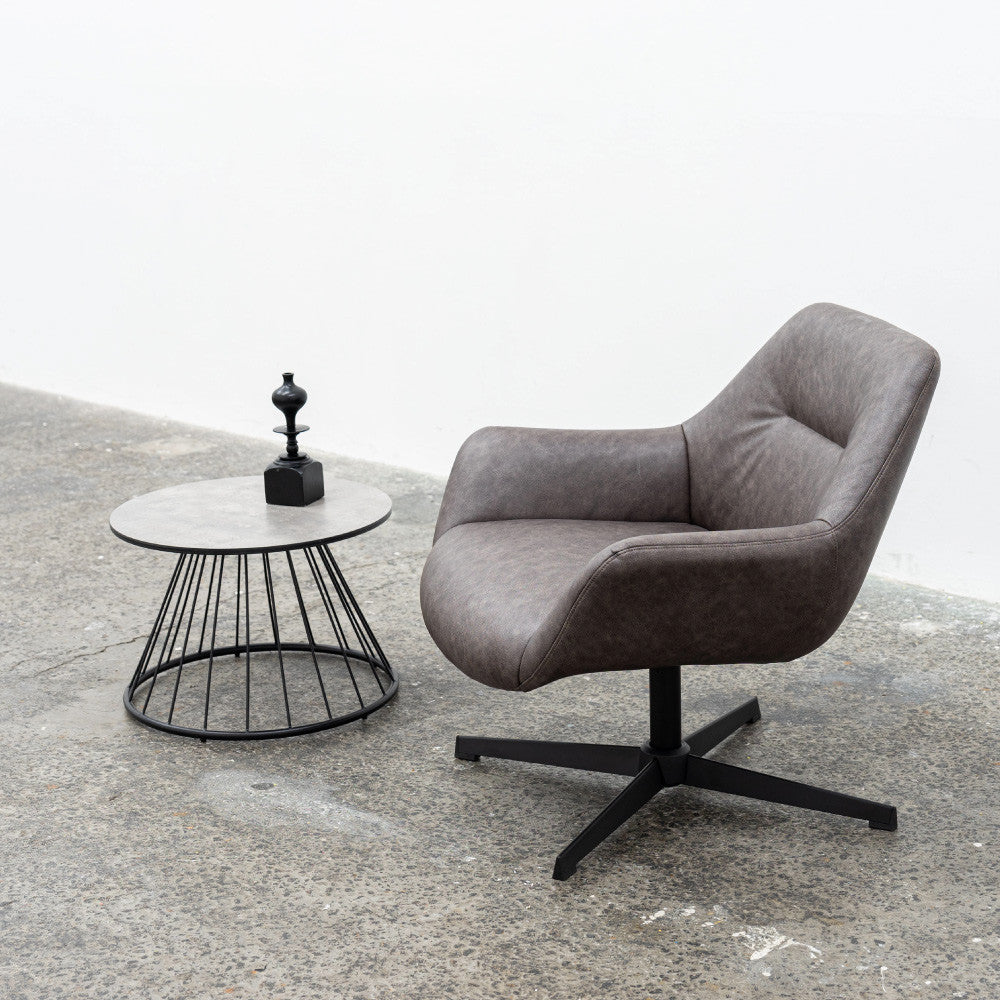 ラウンドテーブル