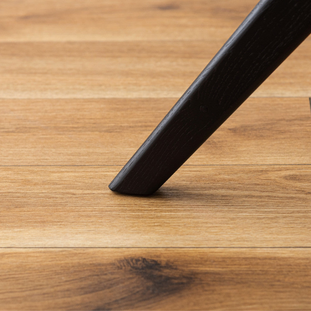 ラウンドガラスダイニングテーブル