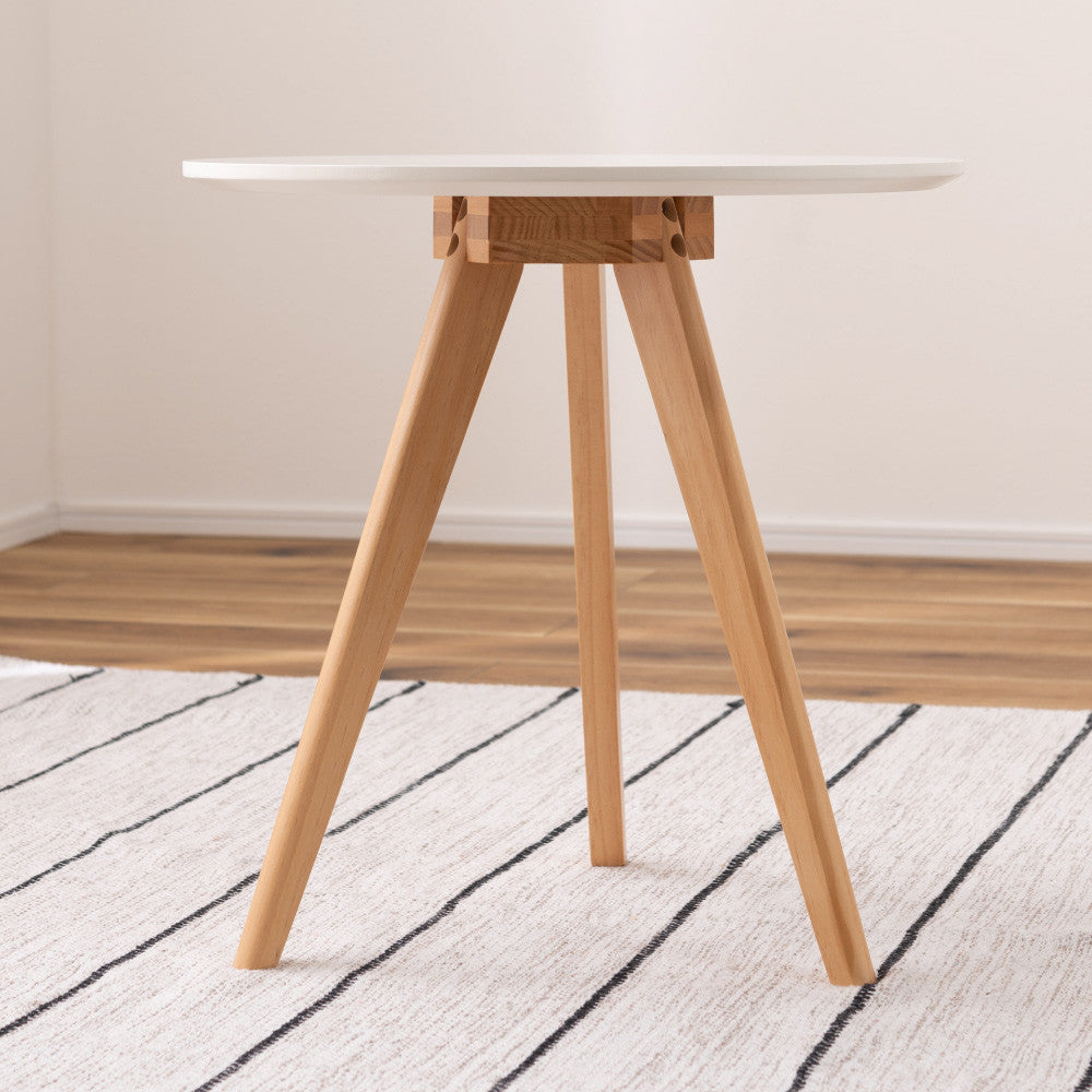 ラウンドサイドテーブル