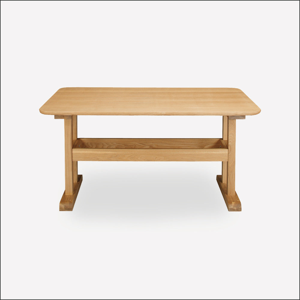 デリカ ダイニングテーブル