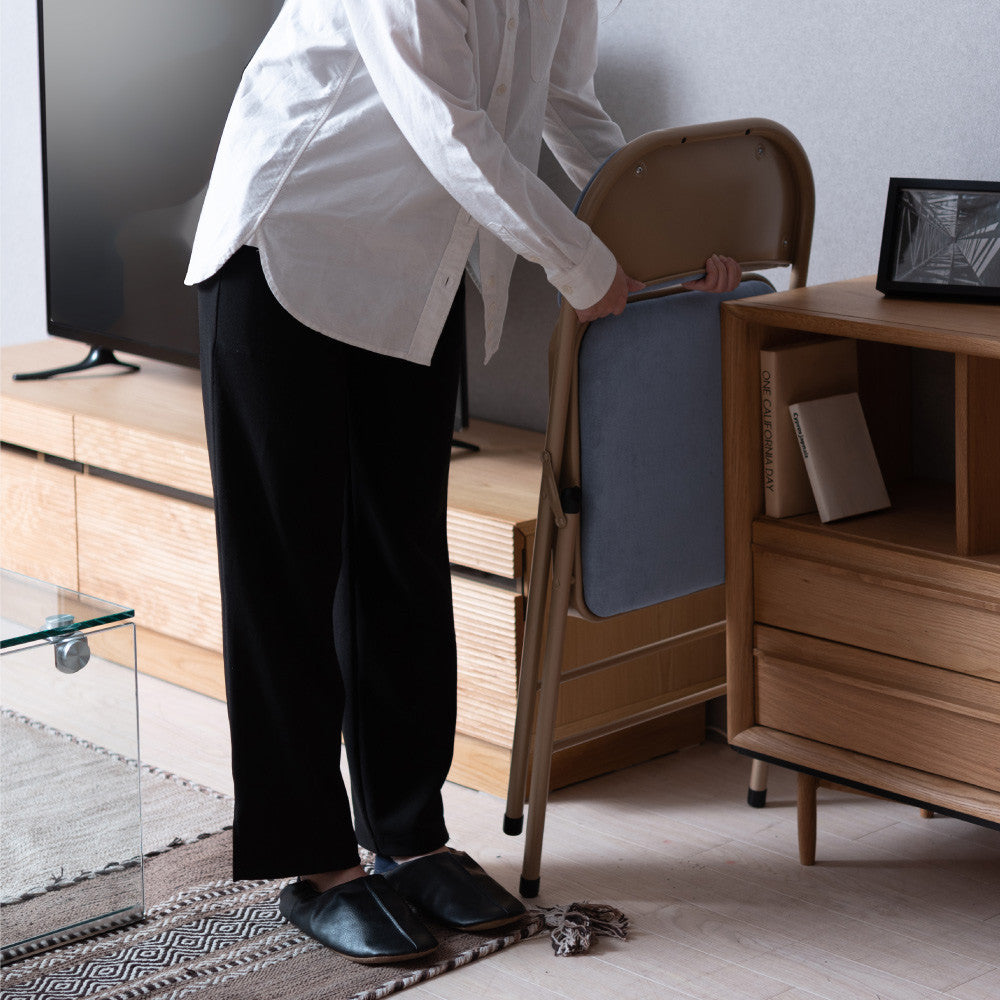 折りたたみ式スチールチェア