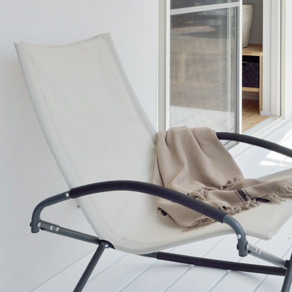 ロッキングチェア