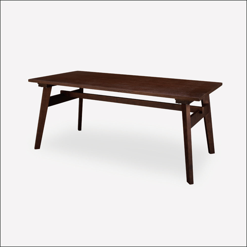 ダイニングテーブル